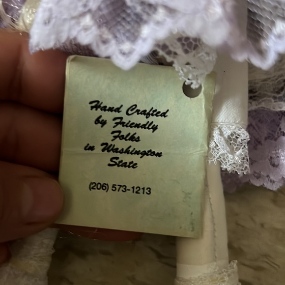 Two Simple Country Pleasures Dolls - Picture 10 of 10